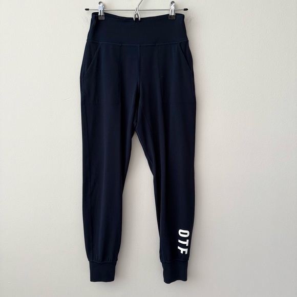 Lululemon Align High Rise Jogger Navy Blue - Picture 2 of 8